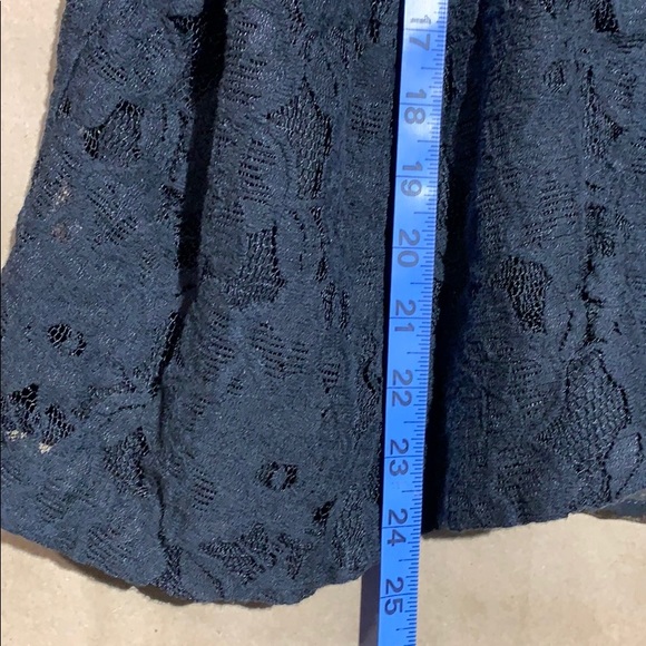 3/$10 🔆 Forever 21 Lace Cardigan (Lined) - Picture 5 of 7